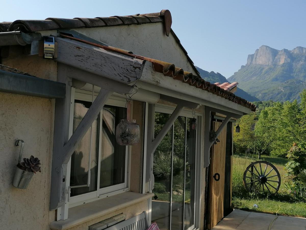 Chambre Double "Le Pecher" Saillans Saillans  Buitenkant foto