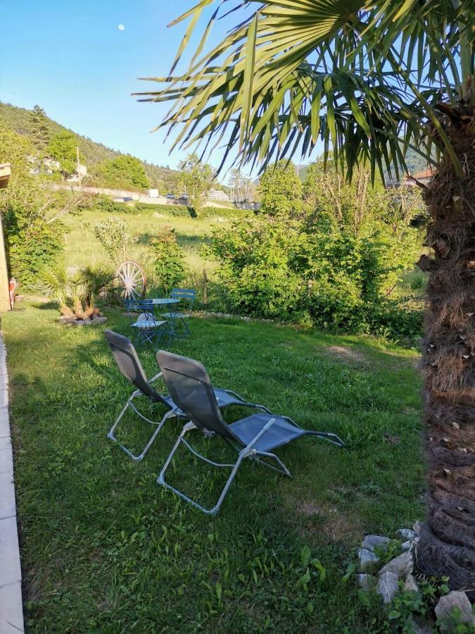 Chambre Double "Le Pecher" Saillans Saillans  Buitenkant foto